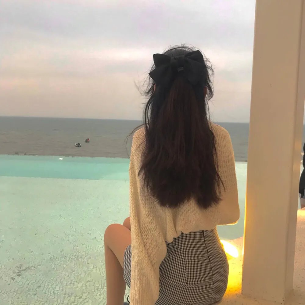女子高中生
